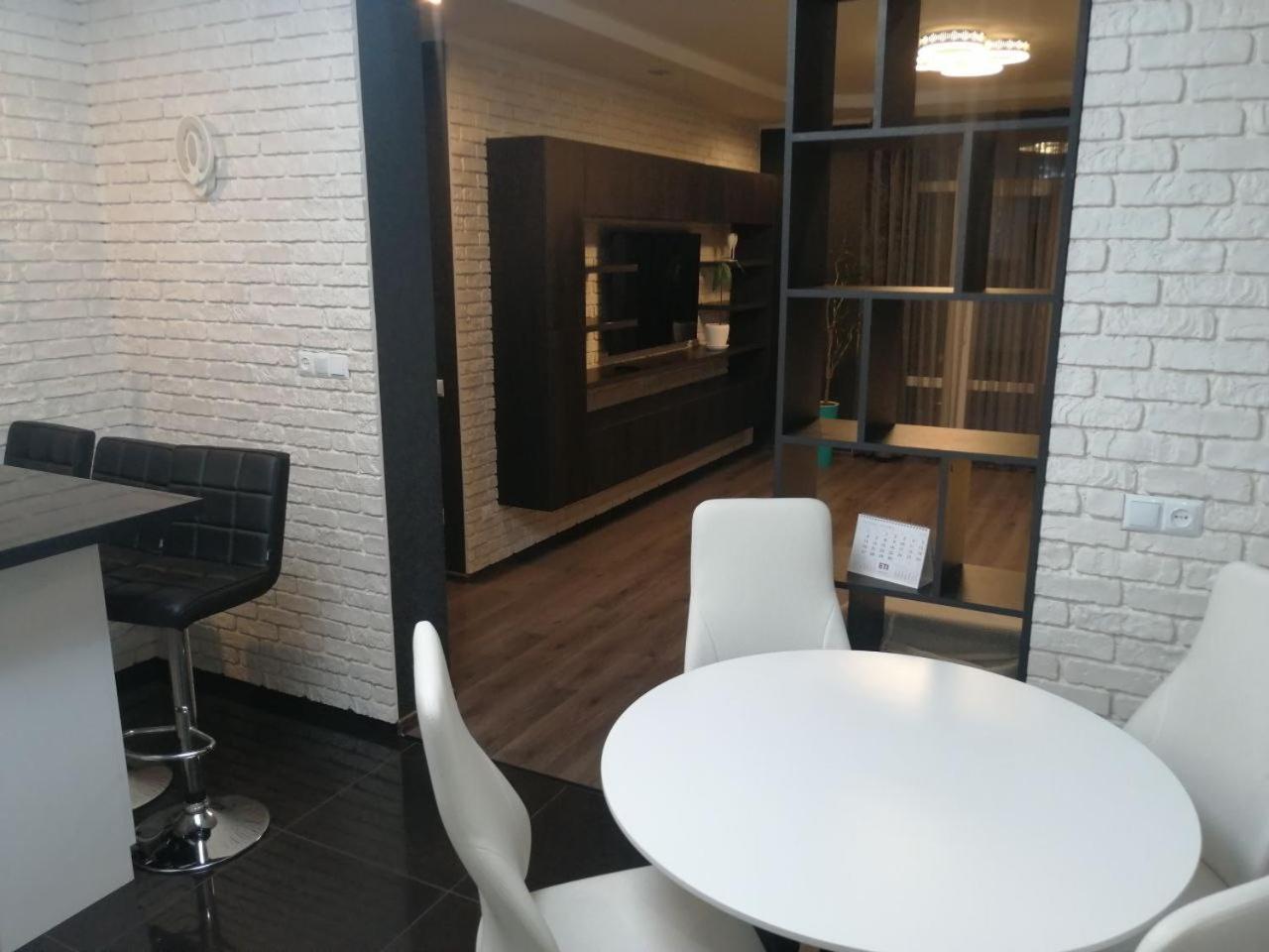 Сучасна Квартира В Жк Friendly House Kiev Buitenkant foto
