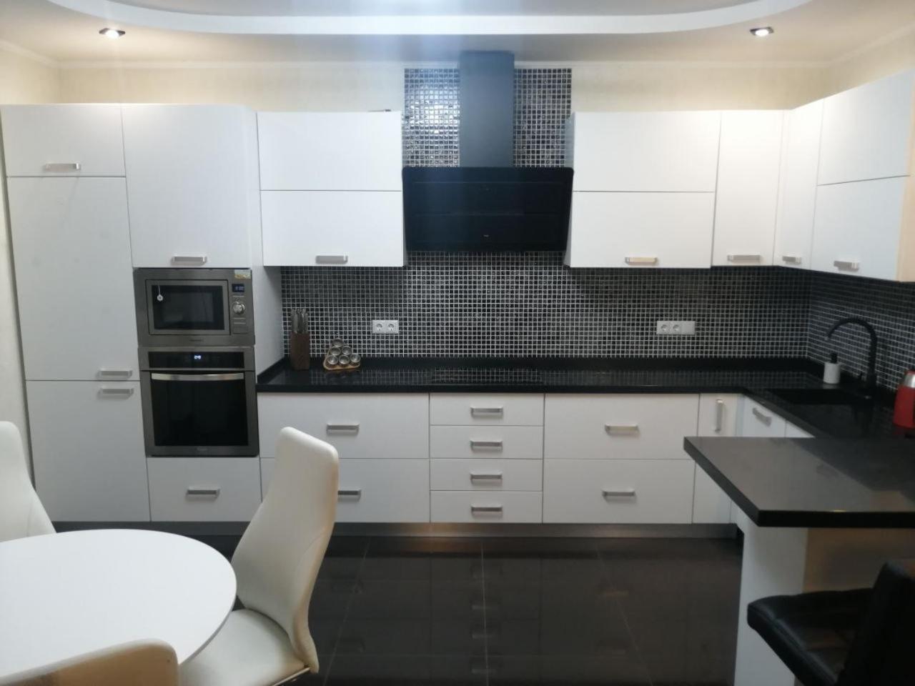 Сучасна Квартира В Жк Friendly House Kiev Buitenkant foto